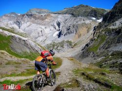 Panixer Pass Abfahrt auf die Glarner Seite gegen Wichlen/Elm oberhalb vom Häxenseeli.