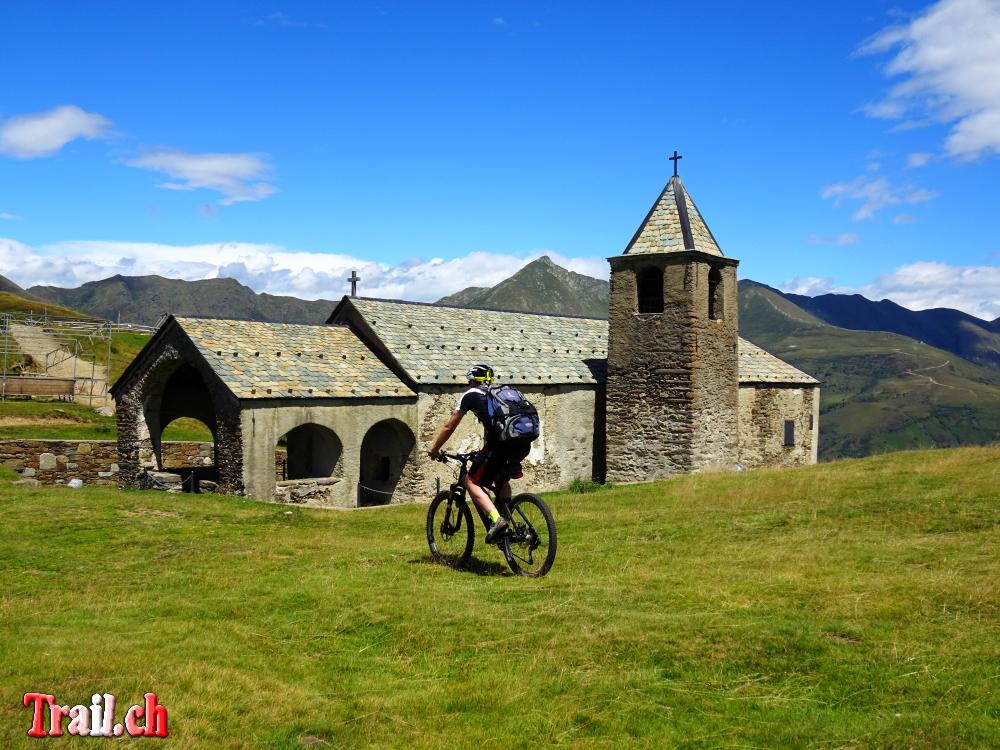 Passo San Lucio An der Grenze Schweiz Italien