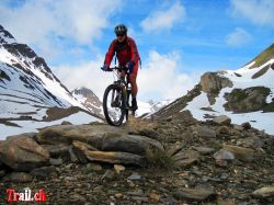 Moränentrail in Richtung Corno Gries Hütte