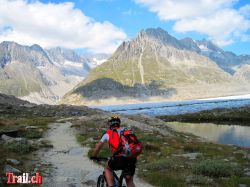 Dateiname=aletschgletscher_23-08-2011_img_2470.jpg
Dateigröße=133KB
Abmessungen: 1000x750
hinzugefügt am: 01. Oktober 2011 aletschgletscher_23-08-2011_img_2470.jpg