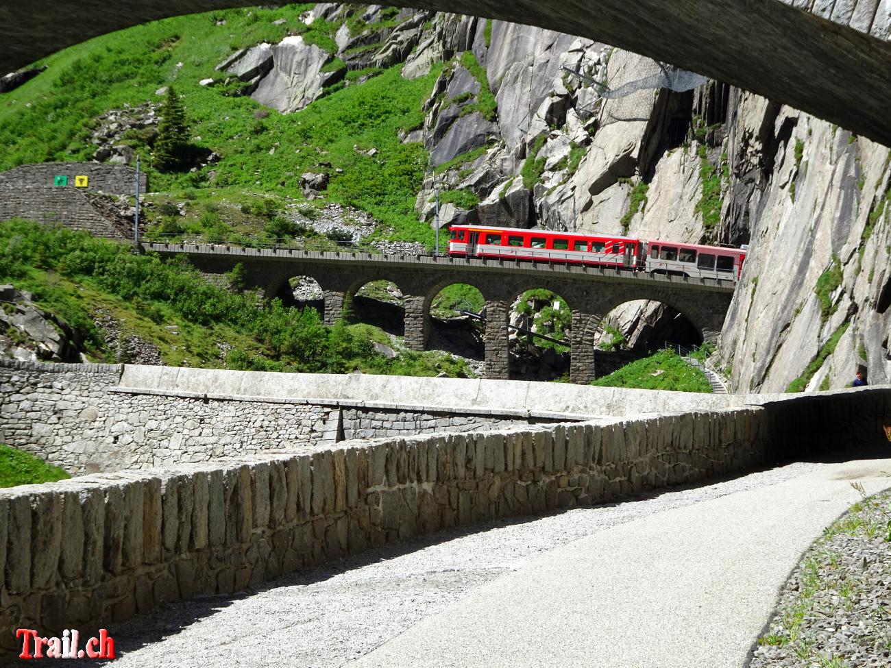 [Bild: gotthardpass-passo-scimfuss_14-06-2022_dsc01128.jpg]