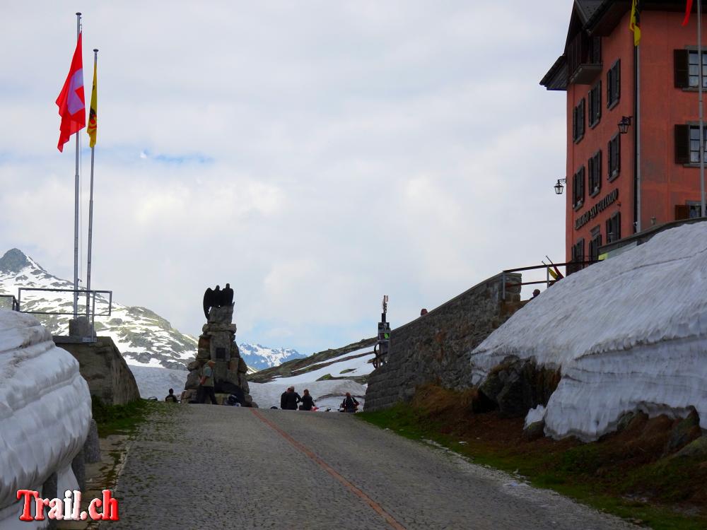 [Bild: gotthardpass_02-06-2017_dsc01061.jpg]