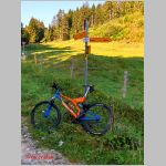 02_auf_dem_torryboden_und_immer_noch_das_alte_bike.jpg
