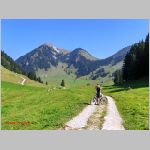 11_blick_zuruck_im_hintergrund_die_hochmatt.jpg