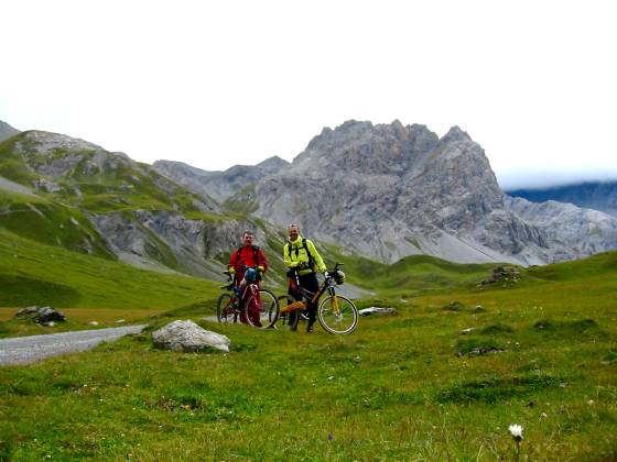 Val Mora Transalp Alpen X Runda Grischun