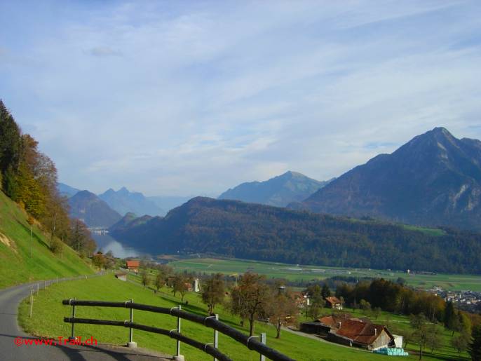 Start zur Biketour rund um den Pilatus : Erste Steigung Richtung Lütoltsmatt. Foto oberhalb von Alpnach 